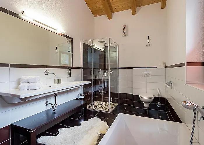 Bella Vista Apart Фис