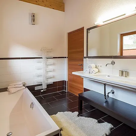 Bella Vista アパート フィス