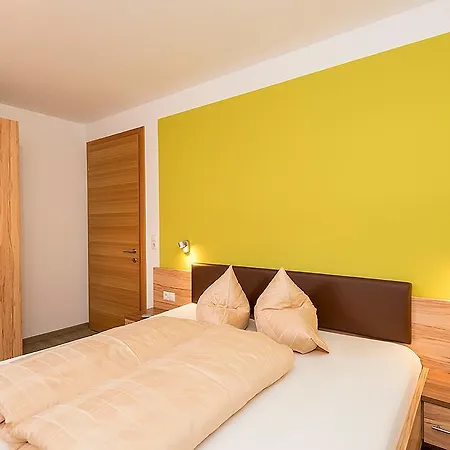 Bella Vista * フィス